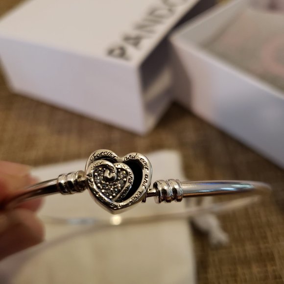 Pandora Jewelry - Pandora Infinite Hearts Bangle
